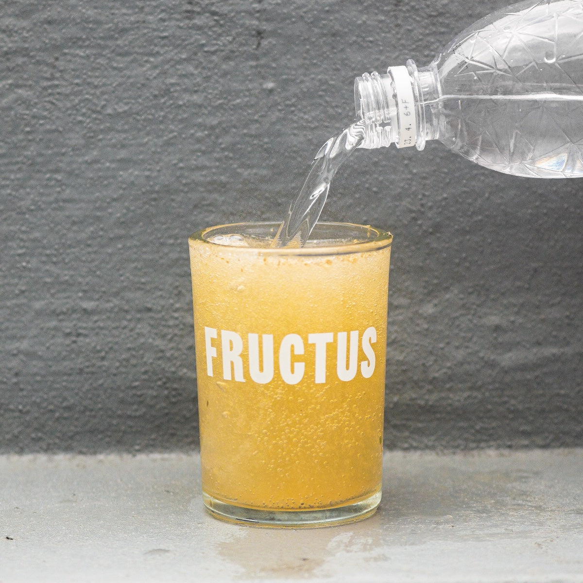 ジンジャーコーディアル 300g 瓶入り